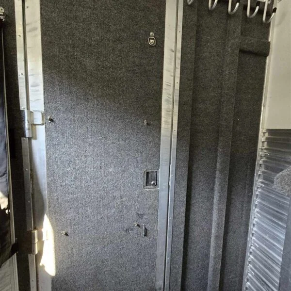 2000 C&C 2 horse GN - Image 3