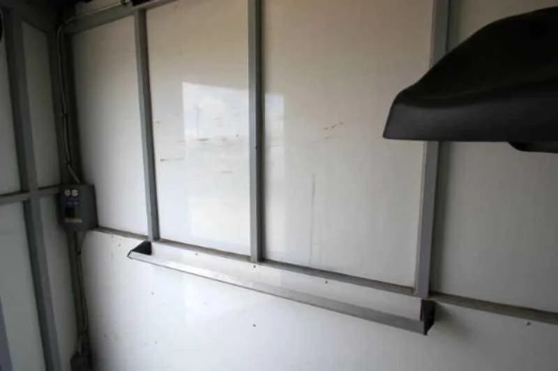 2003 Sundowner 2 Horse - Image 2