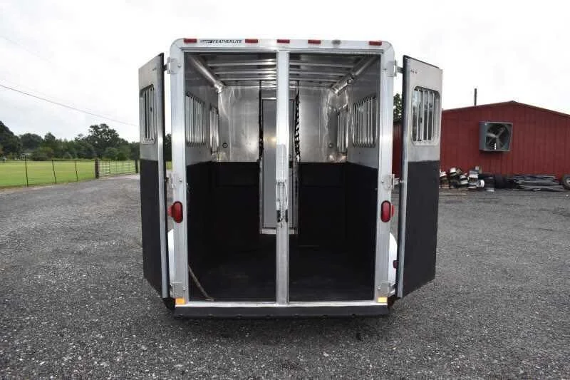 2003 Featherlite 2HST 2 Horse Trailer - Image 4