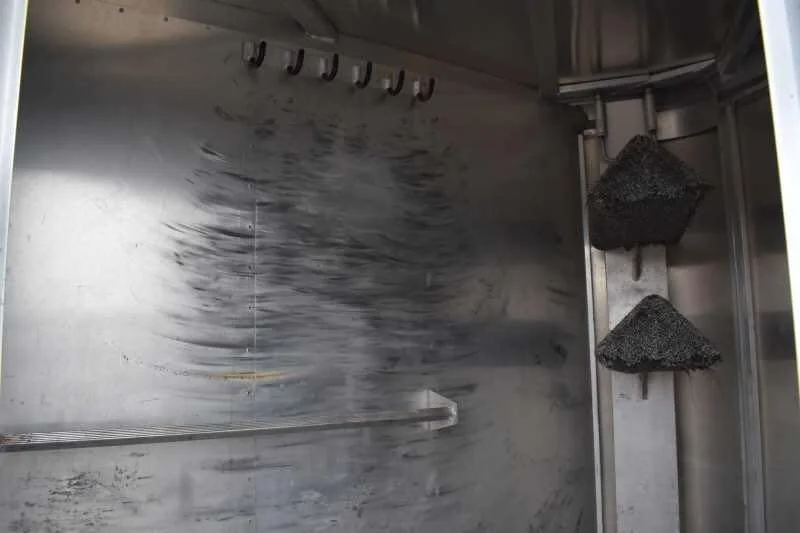 1995 Featherlite 2HSLBP 2 Horse - Image 3