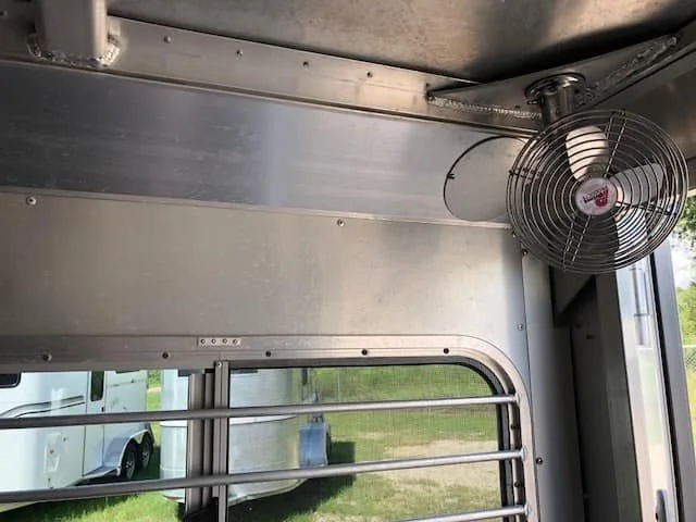 2004 4 Star gooseneck, slant load - Image 6