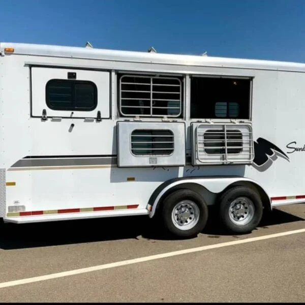 1999 Sundowner 3 Horse Trailer - Image 10