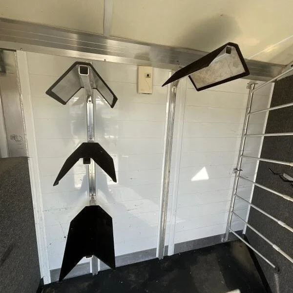 2005 Jamco 4 Horse Gooseneck Trailer - Image 16